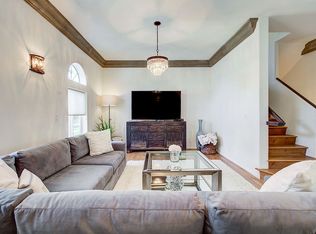 940 Rosecrans Ave, Manhattan Beach, CA 90266