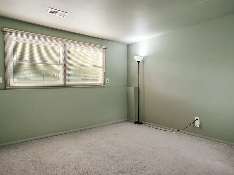 3107 La Salle Ave — Photo 19