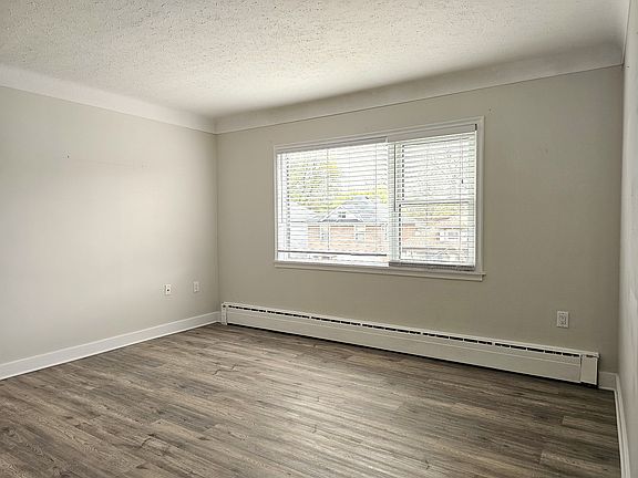 5th image of 89 Woodland Ave #1532272