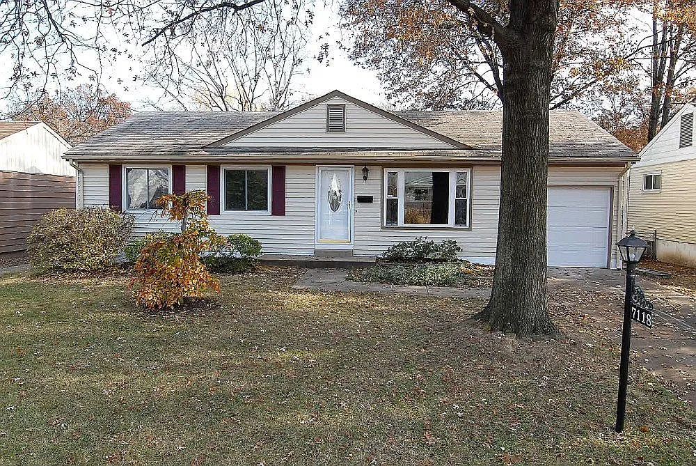 7118 Val Brook Ln photo 1