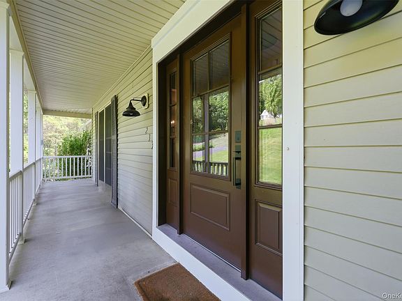 4th image of 233 Devon Farms Road
