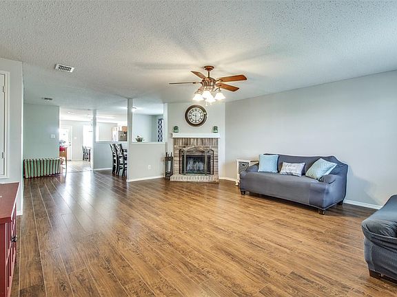 4th image of 6221 Saint James Pl