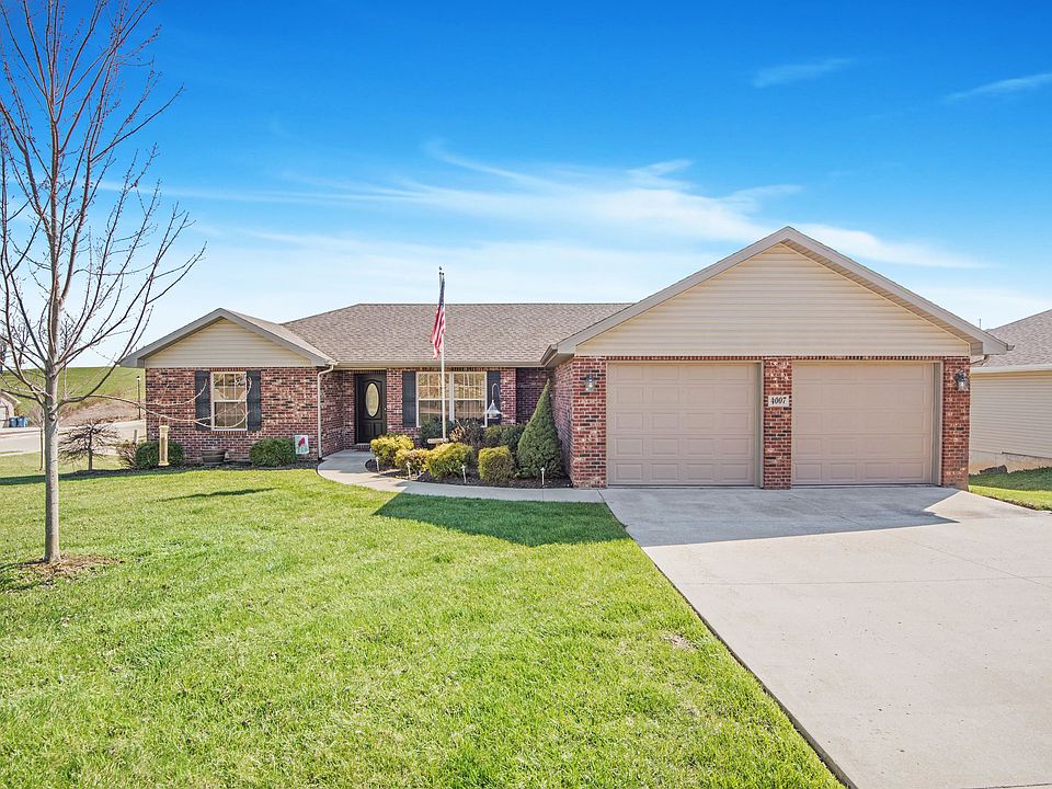 1st image of 4007 Newcastle Ln