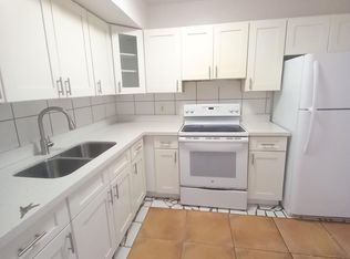 3610 NW 21st St APT 413, Lauderdale Lakes, FL 33311