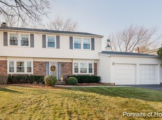 391 Arbor Gate Ln, Buffalo Grove, IL 60089