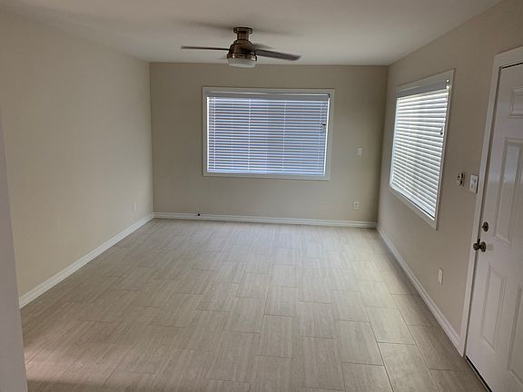 4th image of 9043 E Jeff St