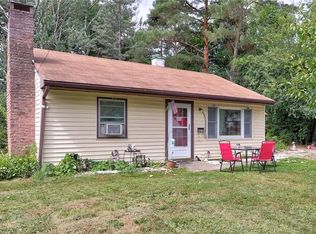 11 Amherst Rd, Waterloo, NY 13165