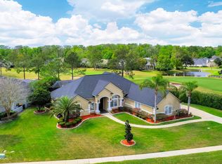 10172 Vineyard Lake Rd E, Jacksonville, FL 32256