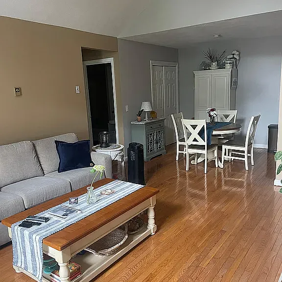 200 Woodlawn Ave #315 — Photo 3