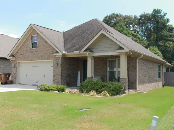 552 Fontana Pl SW, Hartselle, AL 35640