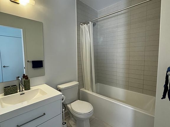 3rd image of 403 Church St #1702A