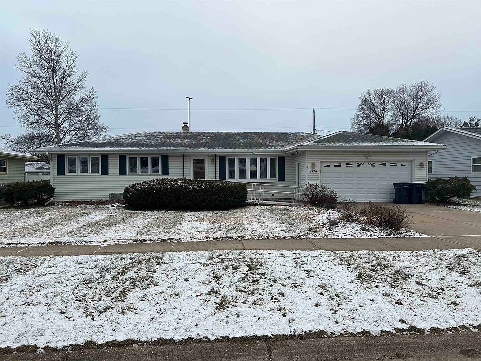 1st image of 2418 Bradford Ave