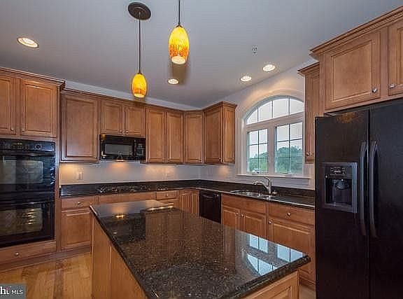 5th image of 26670 Forest Way