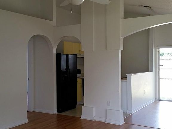 4th image of 435 Delicata Dr