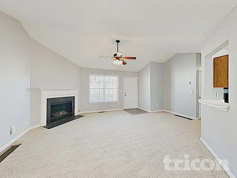87 Princeton Dr — Photo 14