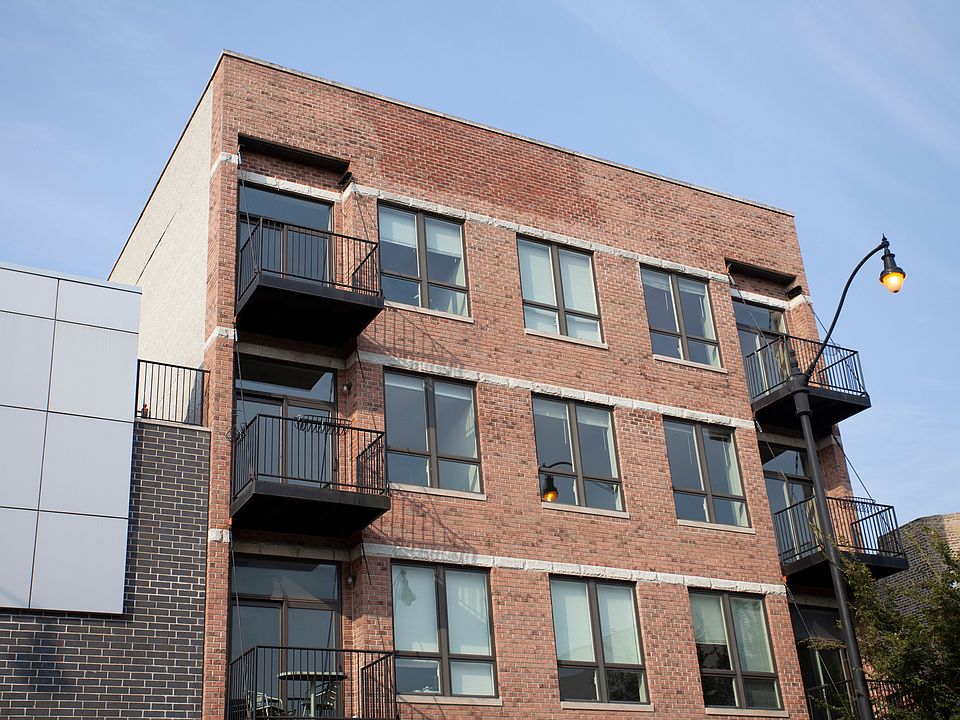 1st image of 3060 W Armitage Ave APT 201