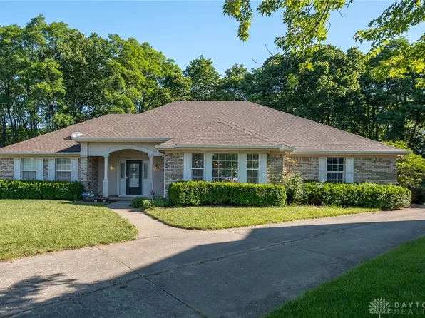5535 Hearthside Ct, Dayton, OH 45424