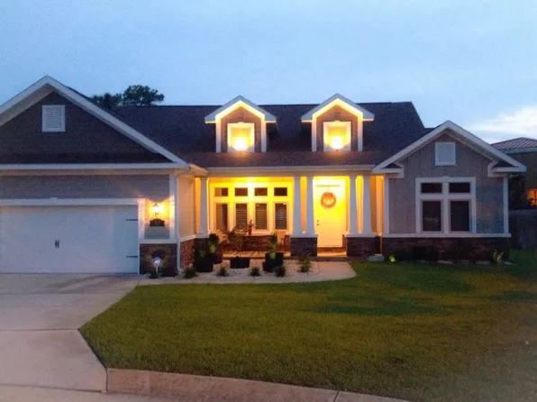 1855 Lindsey Magnolia Ct, Navarre, FL 32566