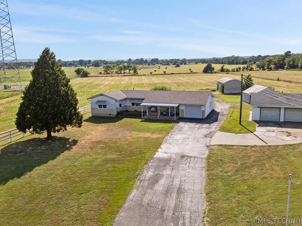 7361 N 3980th Rd, Copan, OK 74022
