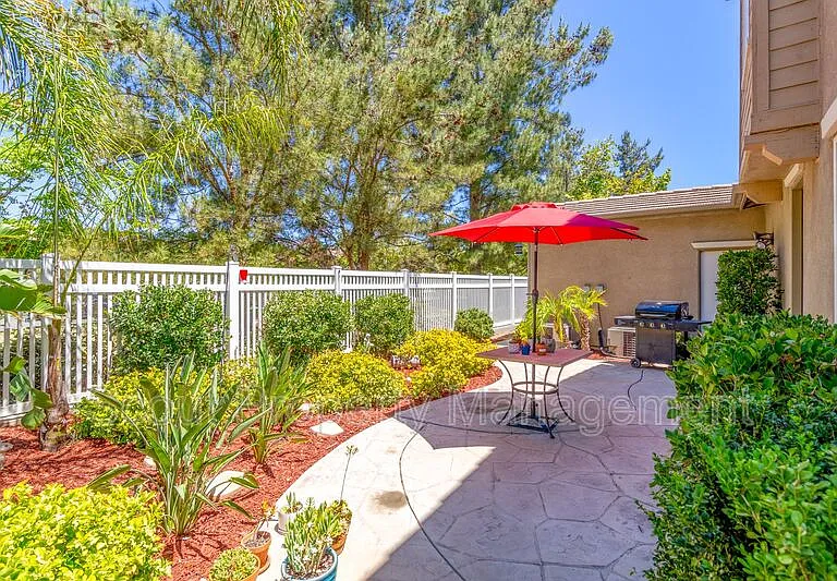 40281 Salem Way — Photo 33