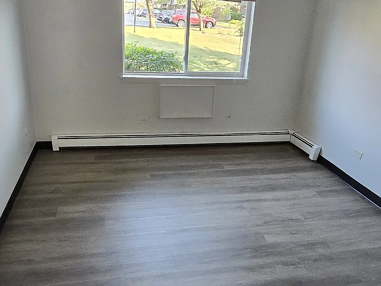 1125 Dickens Way #B — Photo 5