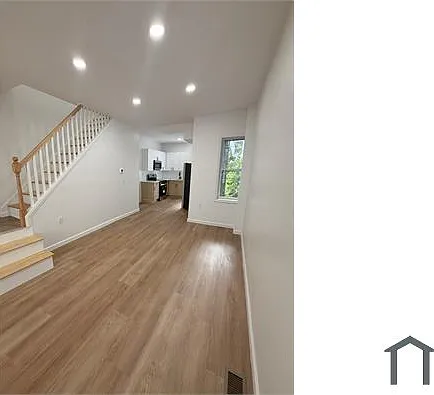 3 bed, $2,200 — Photo 1