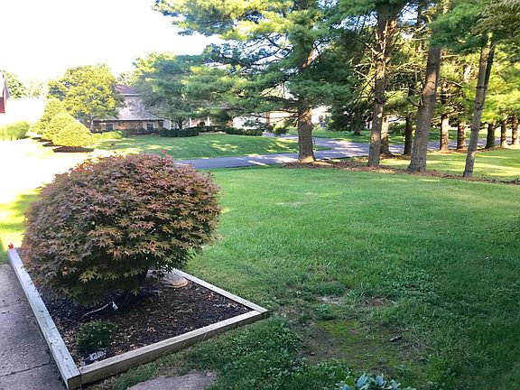 3rd image of 1796 Tyler Ln