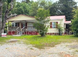 284 Lee Rd, Childersburg, AL 35044