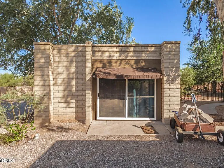 6510 E Dixileta Dr — Photo 35