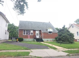 9 Stewart Ave, Delran, NJ 08075