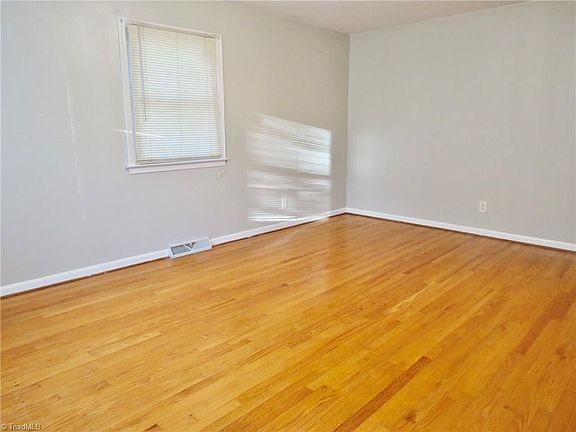 3rd image of 3007 Mornstar Pl