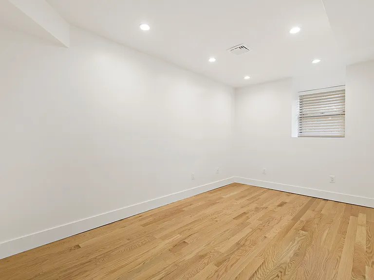 102 Ogden Ave #103 — Photo 24