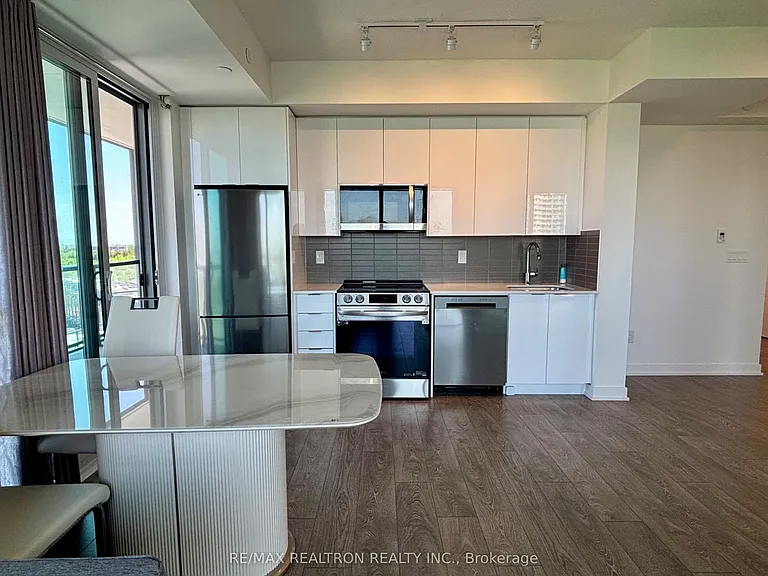225 Malta Ave #805 — Photo 15
