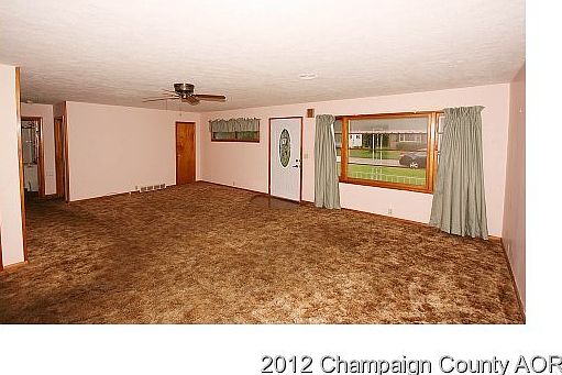 4th image of 527 Gray Dr