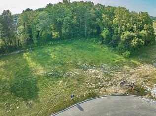 7385 Wood Edge Ln, New Albany, OH 43054