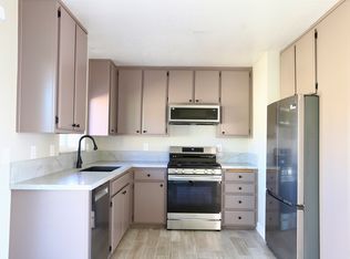 15731 Apple Valley Rd APT D, Apple Valley, CA 92307