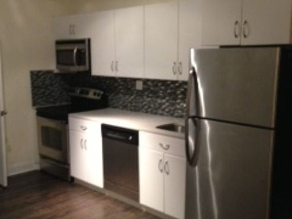 5th image of 115 W 23rd St APT 22