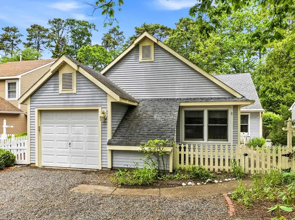 715 Whalers Cove Ct, Galloway, NJ 08205