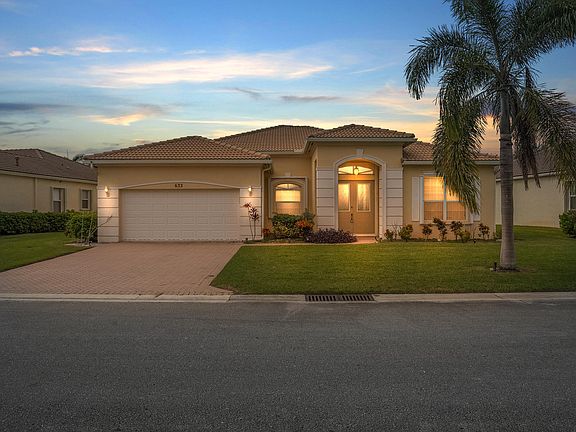 2nd image of 633 SW Long Key Court