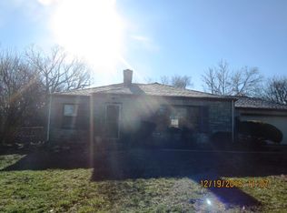 29W065 Geneva Rd, West Chicago, IL 60185