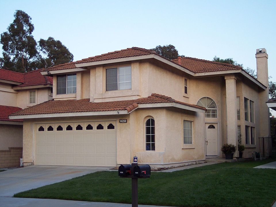 2nd image of 14259 Parkside Ct