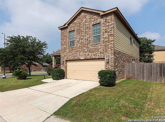 3rd image of 10223 ELIZABETH CT