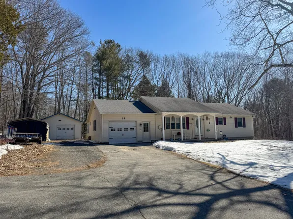 19 Mountainview Drive, Winterport, ME 04496