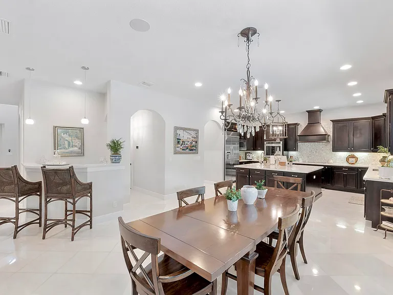 10282 Emerson St — Photo 13