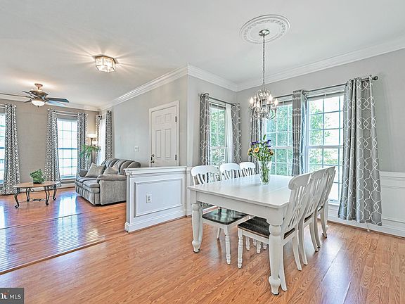 4th image of 14644 Celeste Ct