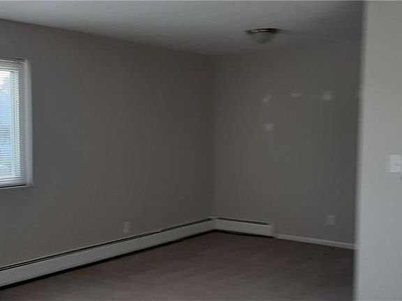 4th image of 3101 Bromley Pl APT 22