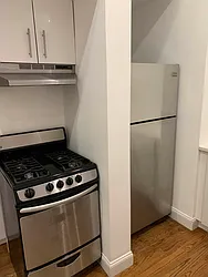 Rented by Salon Realty Corp