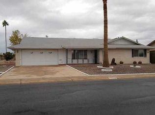19806 N Willowcreek Cir, Sun City, AZ 85373