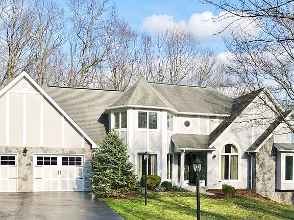 3rd image of 59 Chaucer Rd