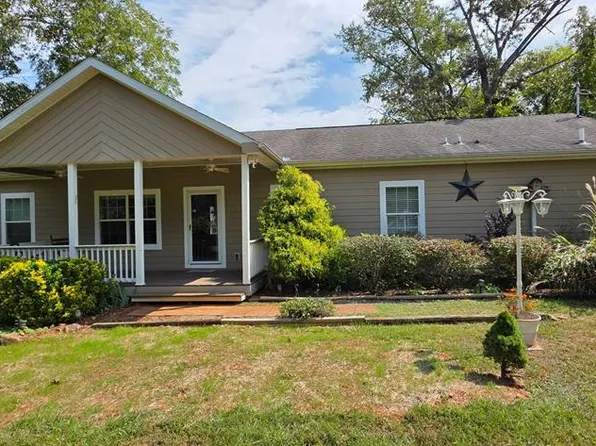 1441 River Chase Trl, Newport, TN 37821